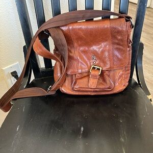 💐Brown Leather Crossbody Bag with Adjustable Strap